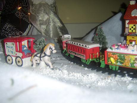 Name:  xmasrailway2.jpg
Views: 1689
Size:  37.3 KB